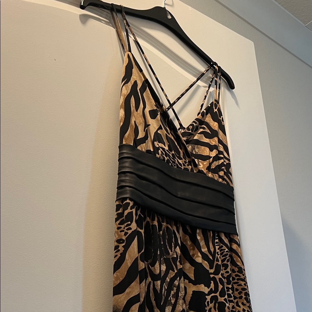 VENUS Animal Print Maxi Dress in Black and Tan